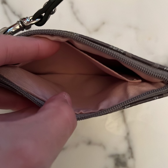 Coach wristlet- like new condition - Picture 6 of 13
